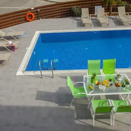 Your Beautiful Holiday Minutes From Fig Tree Bay, 1517 Villa Protaras