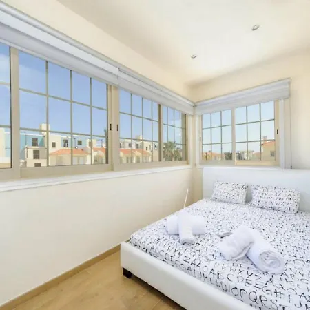 Your Beautiful Holiday Minutes From Fig Tree Bay, 1517 Villa Protaras